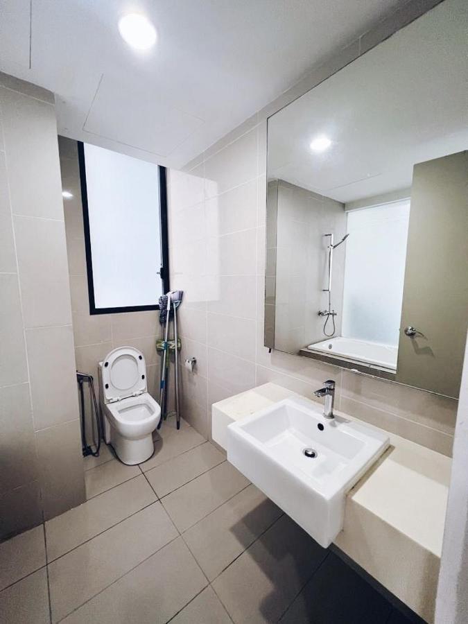 Connected Train 3 Bedrooms - Above Klgateway Mall 14 Kuala Lumpur Buitenkant foto