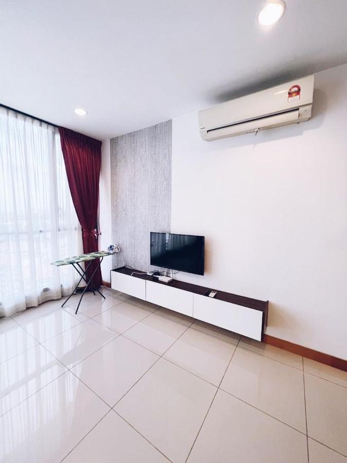 Connected Train 3 Bedrooms - Above Klgateway Mall 14 Kuala Lumpur Buitenkant foto